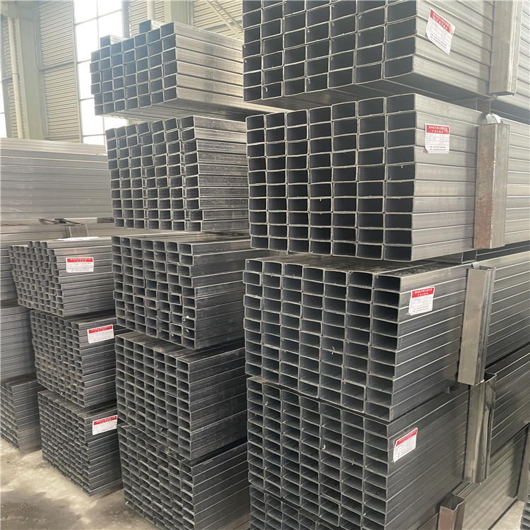 高強(qiáng)方管現(xiàn)貨庫(kù)存